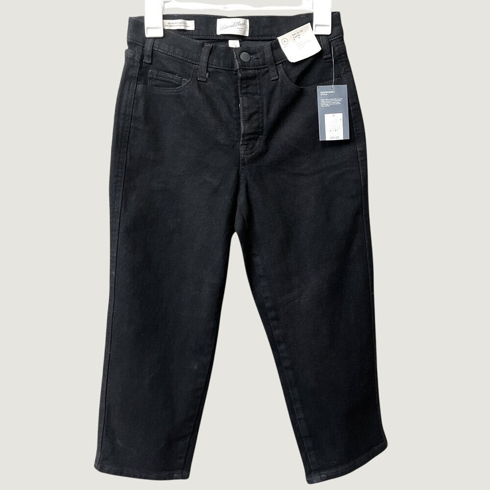 Universal Thread Mid Rise 80s Slim Capri Jeans Womens 6 Black Demim Button Fly
